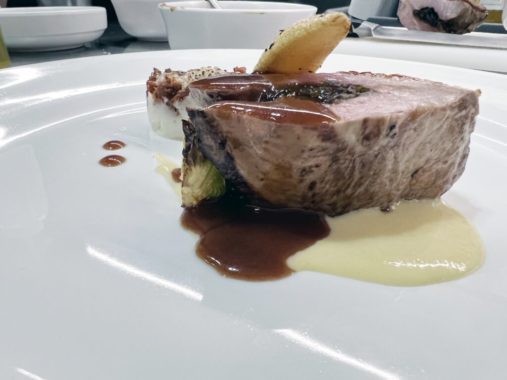 입시요리학원 오리스테이크 플레이팅 완성본