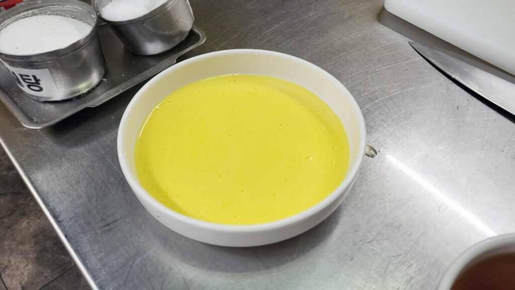 코리아요리아트아카데미-양식조리기능사-홀렌다이즈소스 완성