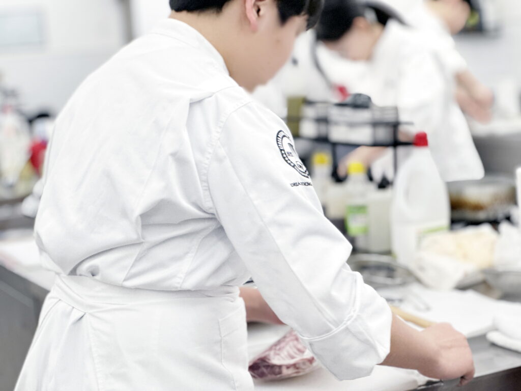 요리입시학원 양갈비스테이크 실습