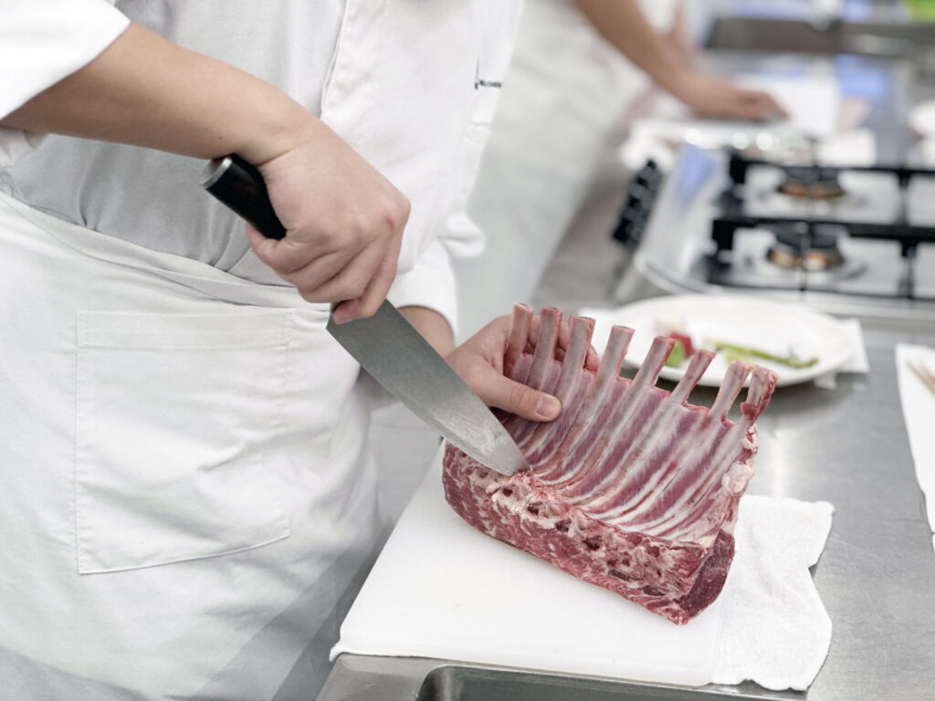 요리입시학원 양갈비스테이크 실습