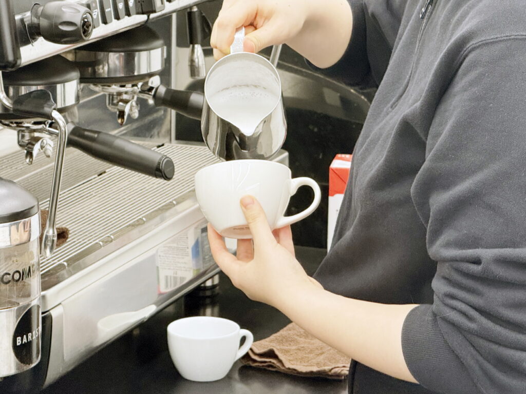 SCA 바리스타자격증 라떼아트 바리스타학원 실습